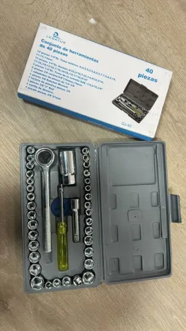CAJA DE HERRAMIENTAS 40 PIEZAS - GJ40 / GJ-40