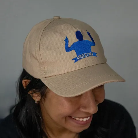 GORRA JUNIOR SILUETA MESSI MODV-00ET - VARIOS - BEIGE